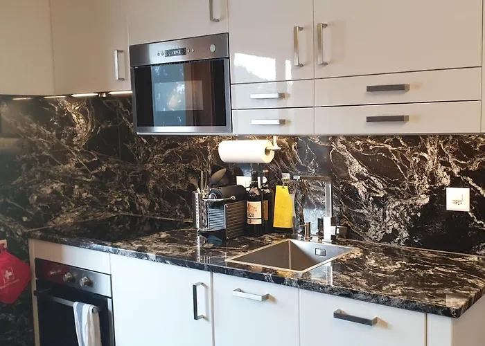 Premium Jacuzzi Studio, High Floor Вербье